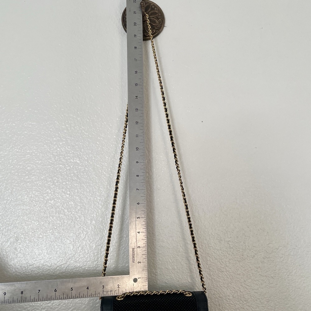 Whiting & Davis Small Black Bead Evening Purse with Chain Strap‎ And Mirror - Picture 6 of 13